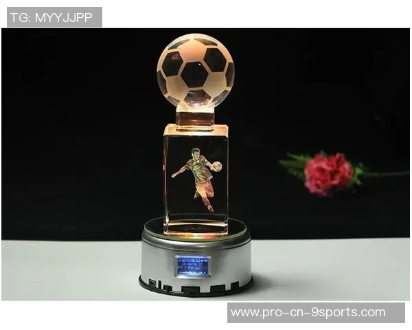 当代名城足球礼物为男朋友打造独特惊喜的完美选择